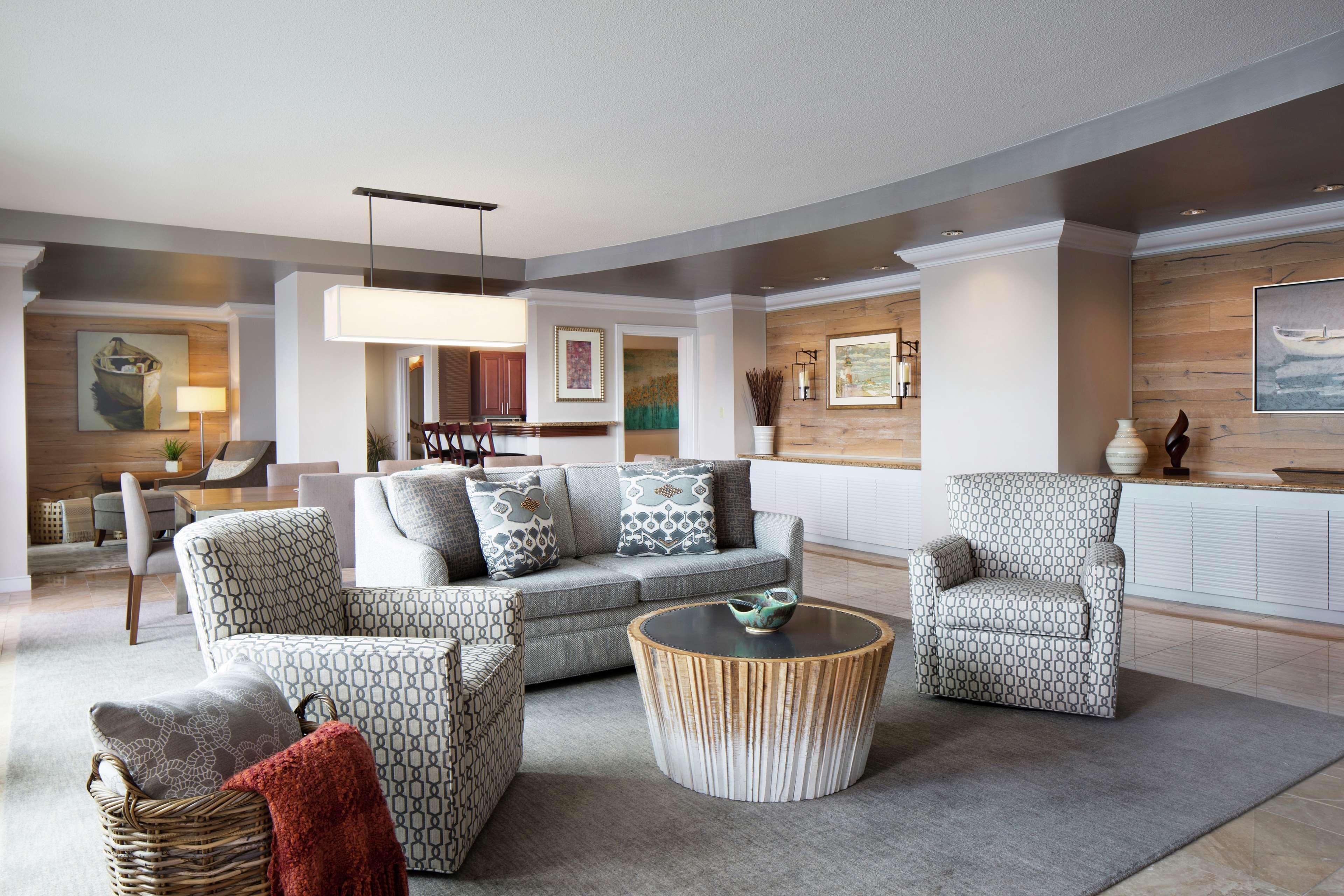 Hilton At Penn's Landing Hotel 4*